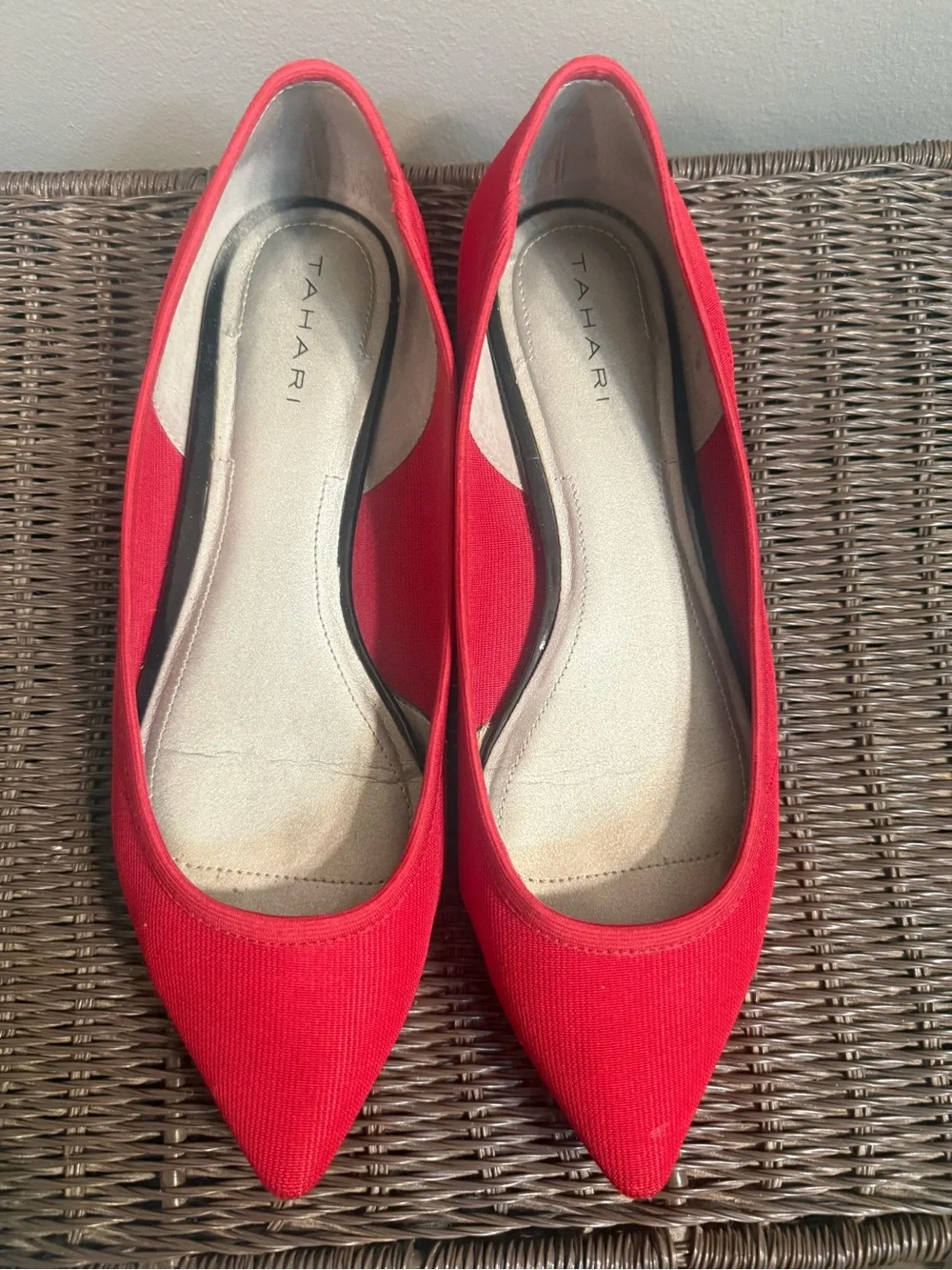 Tahari Red Pointed-Toe Ballet Flats